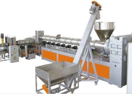 Katı Plastik İçin Tek Vidalı Plastik Pelet Geri Dönüşüm Makinası