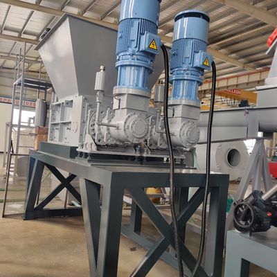 HDPE Mavi Davul Köpüklü Konteyner Dört Mil Eksenli Plastik Geri Dönüşüm Parçalayıcı