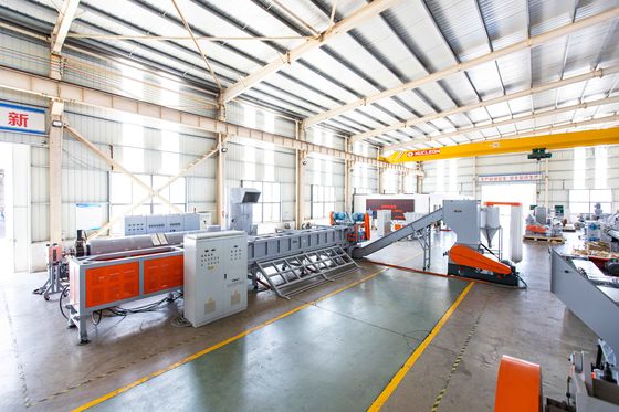 HDPE PVC PP Büyük Çaplı Boru Parçalayıcı Tüp Parçalama Kırma Makinesi